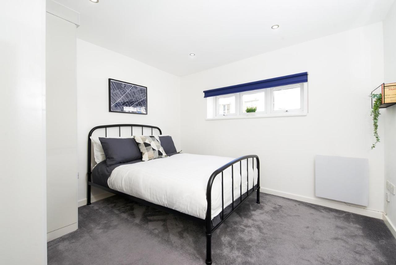 Ida Pod Places - New Cross Gate London Room photo